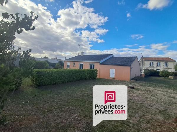 Belle maison  plain pied  90 m2 terrain 1100 m2 clos