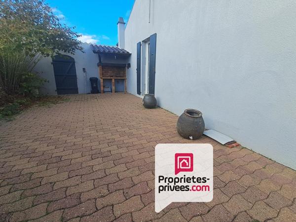 Belle maison  plain pied  90 m2 terrain 1100 m2 clos