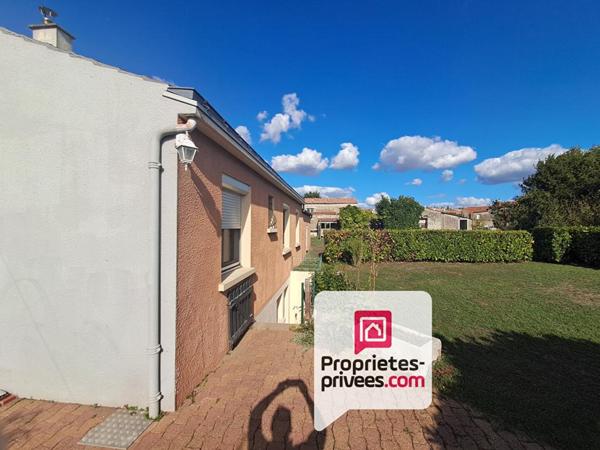 Belle maison  plain pied  90 m2 terrain 1100 m2 clos