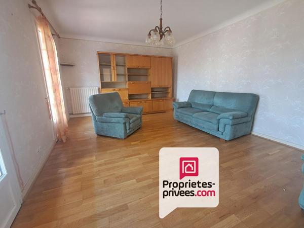 Belle maison  plain pied  90 m2 terrain 1100 m2 clos