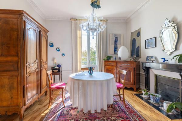 Appartement de caractère, 6 pièces, 133 m², Clermont-Ferrand centre avec jardin, balcon et garage