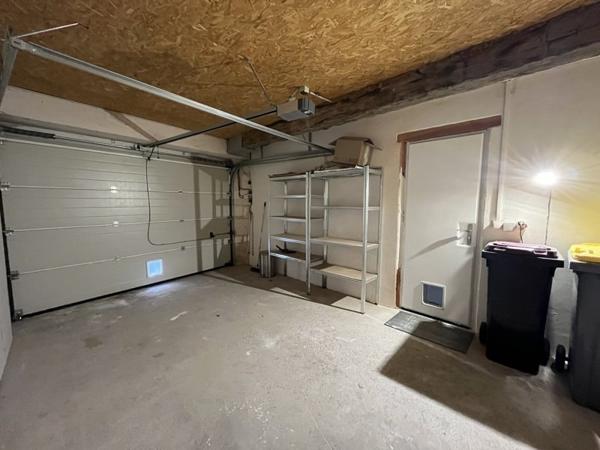 Maison à louer 570 € CC Mauzé-sur-le-Mignon 3 p 62 m² DPE D