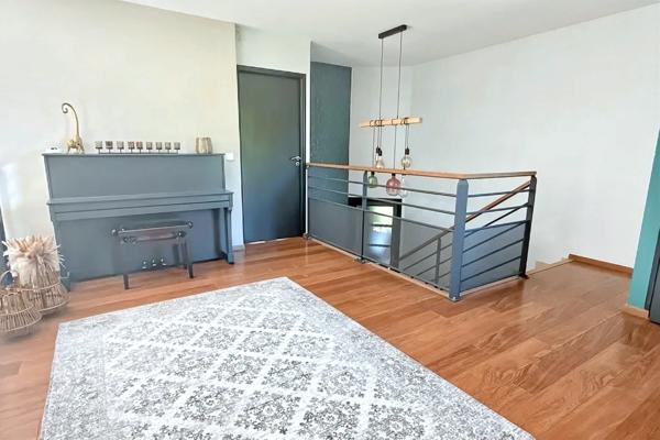 Maison d’architecte 274 m2 sur terrain de 2835 m2