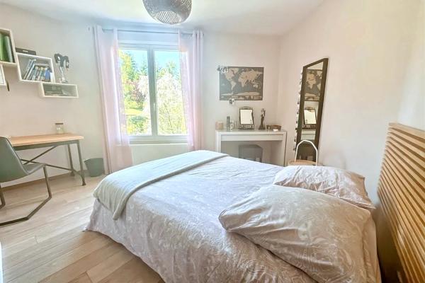 Maison d’architecte 274 m2 sur terrain de 2835 m2