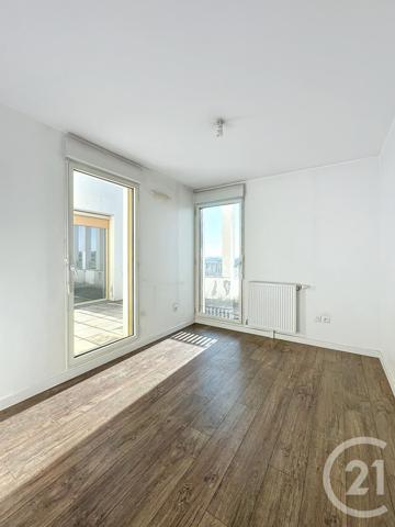 Appartement F4 à vendre  4 pièces - 80,60 m2 BRETIGNY SUR ORGE - 91