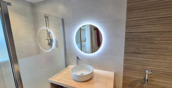 Saint-Yvi (29140) Concarneau Proche MAISON ULTRA MODERNE DE 7 PIECES PRINCIPALES SUR 545 M²