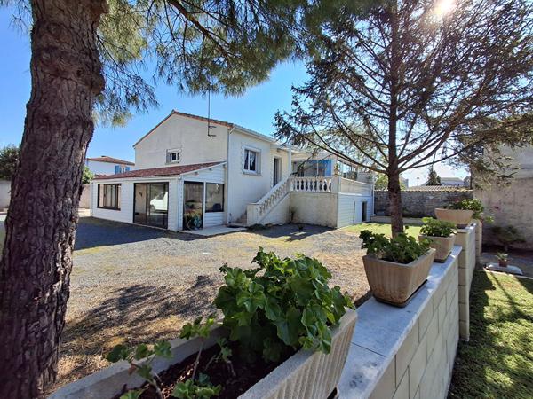 17690 ANGOULINS Maison centre bourg d'Angoulins