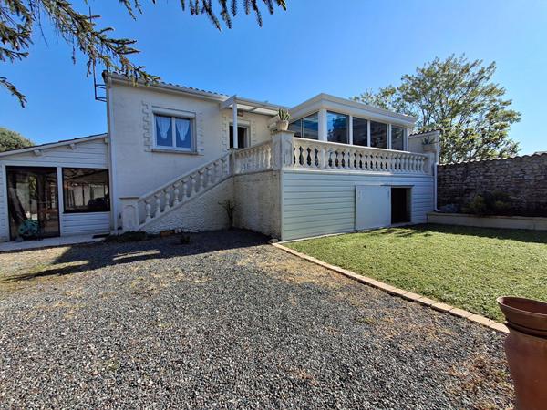 17690 ANGOULINS Maison centre bourg d'Angoulins