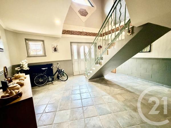 Maison à vendre  8 pièces - 202 m 2   ST MARTIN BOULOGNE  - 62