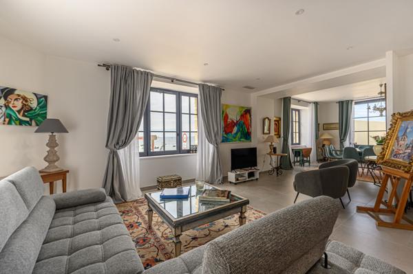 Vente Maison de luxe Saint-Pierre-Quiberon 8 Pièces 220 m²