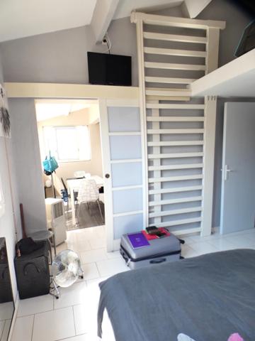 Môle. Appartement 2 pièces