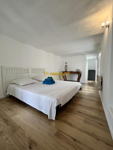 MAGNIFIQUE DUPLEX TYPE 2 MEUBLE : LA VIEILLE CHAPELLE