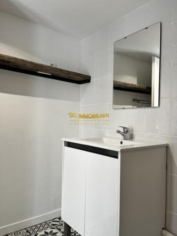 MAGNIFIQUE DUPLEX TYPE 2 MEUBLE : LA VIEILLE CHAPELLE