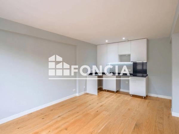 Location Appartement 2 pièces 41.78 m² - 2 A 6 RUE ALEXANDRE RIBOT Tourcoing 59200