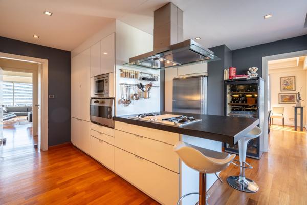 Vente Appartement de luxe Marseille 8 7 Pièces 230 m²