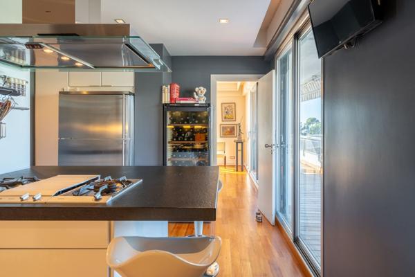 Vente Appartement de luxe Marseille 8 7 Pièces 230 m²