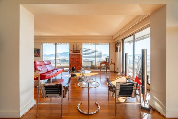 Vente Appartement de luxe Marseille 8 7 Pièces 230 m²