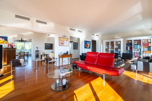 Vente Appartement de luxe Marseille 8 7 Pièces 230 m²