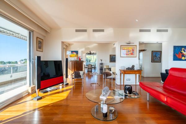 Vente Appartement de luxe Marseille 8 7 Pièces 230 m²