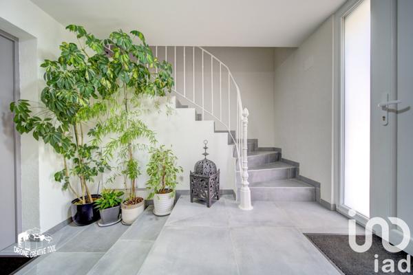 Appartement 5 pièces de 101 m² à Florange (57190)