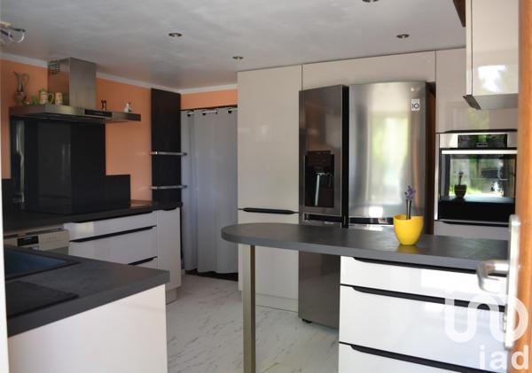 Maison de ville 6 pièces de 147 m² à Liffol-le-Grand (88350)