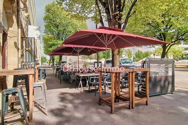 Commerce à vendre 8 pièces de 650 m²