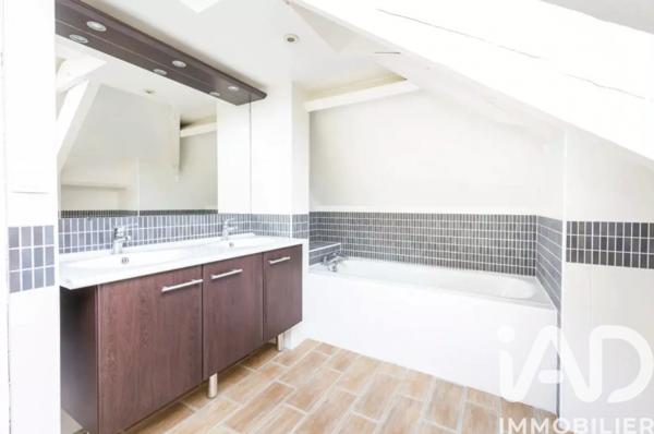 Maison à vendre 5 pièces 122 m² Saint-Germain-de-la-Grange