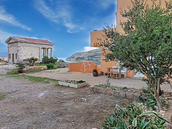 Frioul une Ile en ville