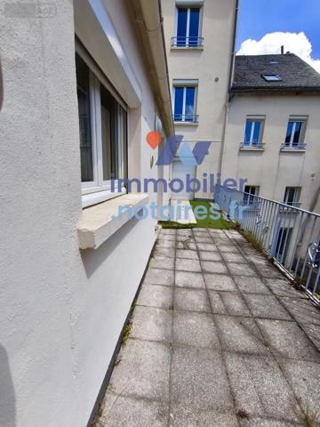 Location - Appartement Saint-Chély-d'Apcher 48200 75 m 2 75 m 2