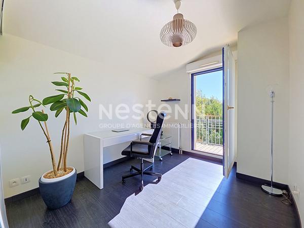 BOIS-D'ARCY  Maison expo SUD-OUEST de 127 m² avec 2 suites parentales dont une en RDC