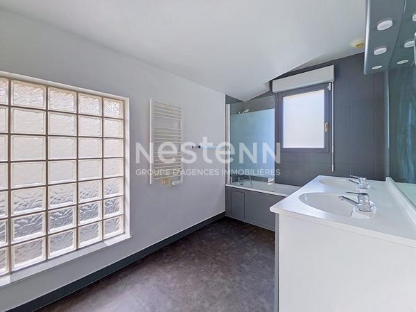 BOIS-D'ARCY  Maison expo SUD-OUEST de 127 m² avec 2 suites parentales dont une en RDC