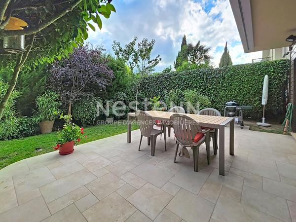 BOIS-D'ARCY  Maison expo SUD-OUEST de 127 m² avec 2 suites parentales dont une en RDC