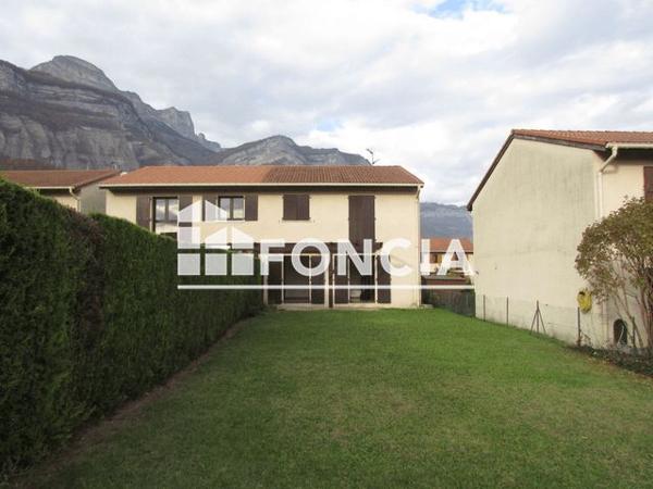 Location Maison 5 pièces 100.5 m² - 60 RUE GUILLAUME APPOLINAIRE Crolles 38920