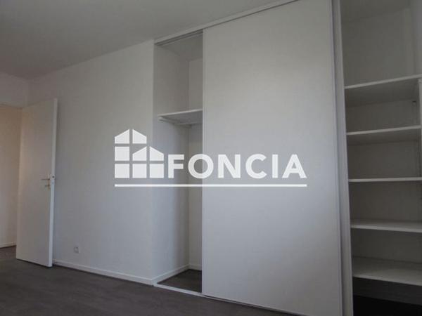 Location Maison 5 pièces 100.5 m² - 60 RUE GUILLAUME APPOLINAIRE Crolles 38920