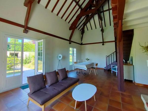 BELLE PROPRIÉTÉ 175 m² - GARAGE 100 m² - PISCINE - TERRAIN 5328 m²