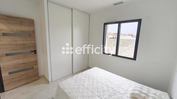 Maison
         4 pièces
        - 95 m²