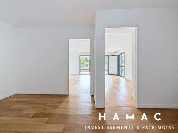 Tassin-le-bourg - Maison 174m2 - 603m2 de terrain - Piscine - Double Garage