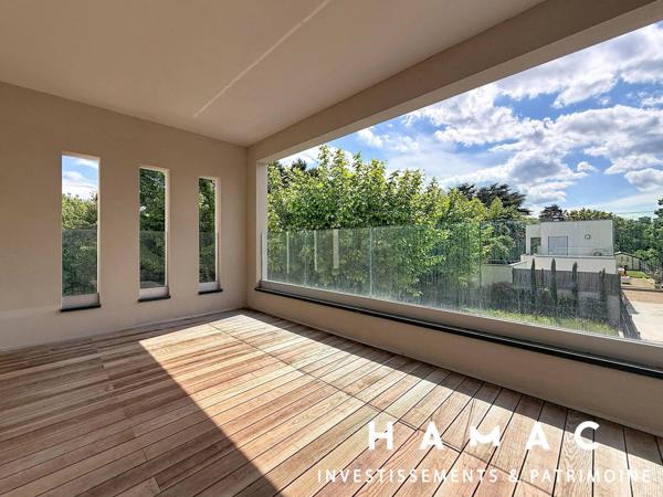 Tassin-le-bourg - Maison 174m2 - 603m2 de terrain - Piscine - Double Garage
