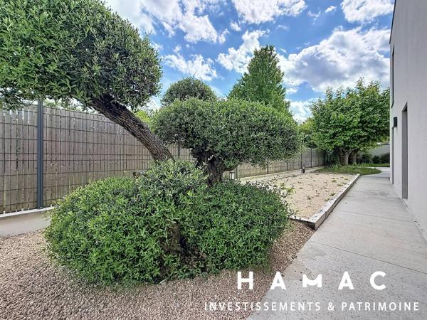 Tassin-le-bourg - Maison 174m2 - 603m2 de terrain - Piscine - Double Garage