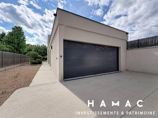 Tassin-le-bourg - Maison 174m2 - 603m2 de terrain - Piscine - Double Garage