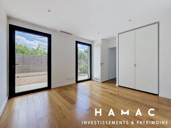 Tassin-le-bourg - Maison 174m2 - 603m2 de terrain - Piscine - Double Garage