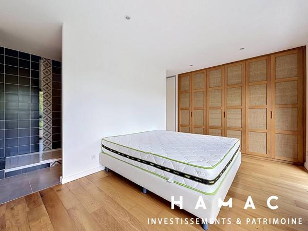 Tassin-le-bourg - Maison 174m2 - 603m2 de terrain - Piscine - Double Garage