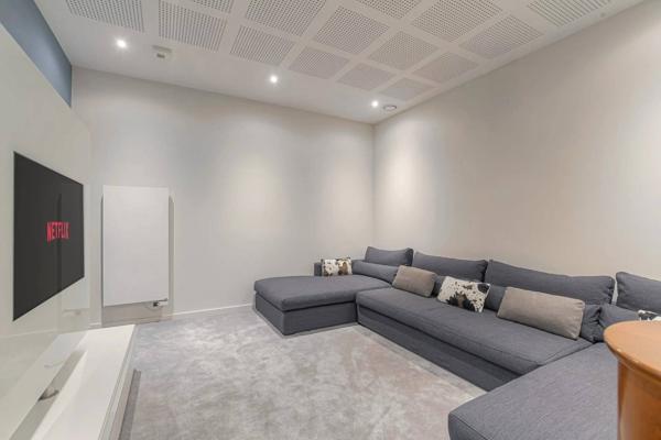 Villa contemporaine avec vue exceptionnelle
