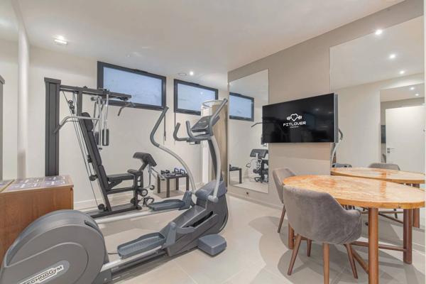 Villa contemporaine avec vue exceptionnelle