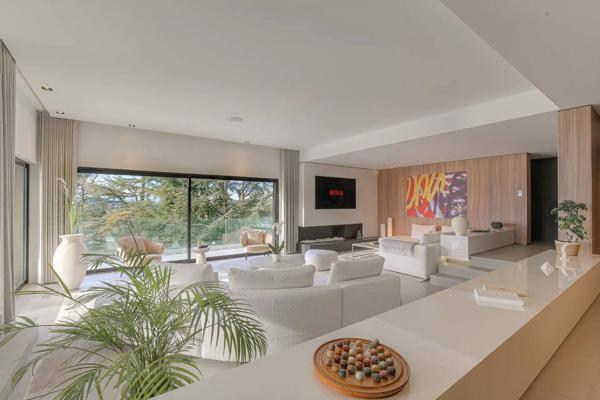 Villa contemporaine avec vue exceptionnelle