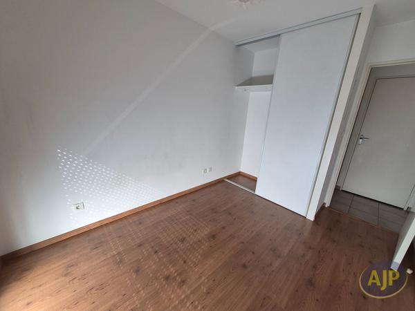 Appartement à louer Reze : 3 pièces, 63m² avec 2 chambre(s) à 865€ - AJP Immobilier Rezé