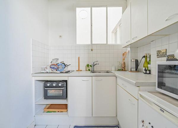 Appartement à vendre    2 pièces • 42,03 m2 Paris 15