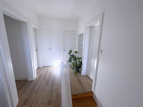 Maison spacieuse à vendre à Rilhac-Rancon - 5 chambres, jardin et garage