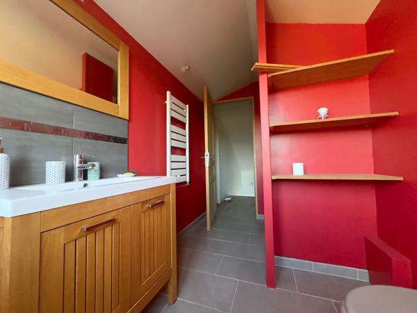 Maison spacieuse à vendre à Rilhac-Rancon - 5 chambres, jardin et garage