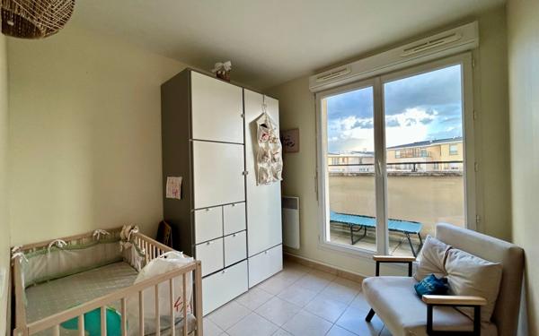 Appartement à vendre    2 pièces • 34,19 m2 Corbeil-Essonnes